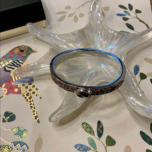 💫🦄✨COACH NEW IN BOX SIGNATURE C GOLD CRYSTALS & PLATINUM BANGLE STUNNING… - Picture 8 of 10